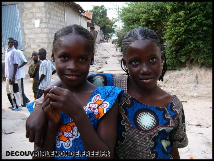  Jeunes enfants filles
