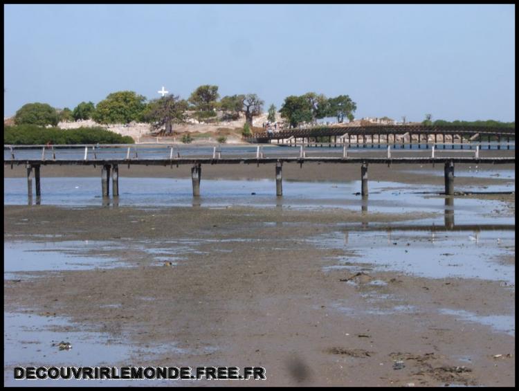  pont pour rejoindre le continent